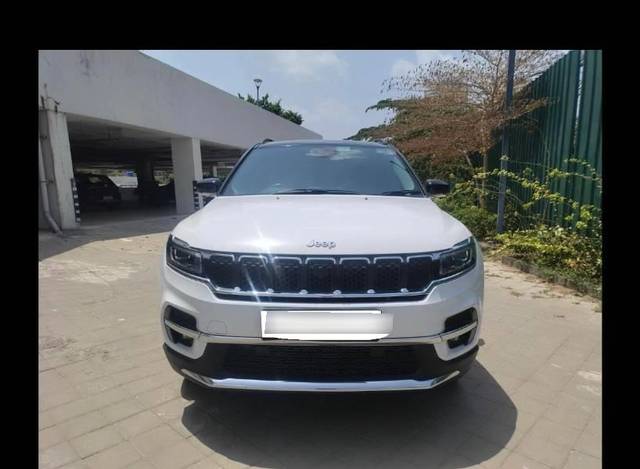https://images10.gaadi.com/usedcar_image/4577453/original/processed_20f673ce-fbf3-4781-be1f-ae351e4ee490.jpg?imwidth=6400