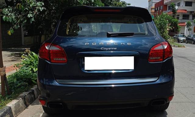 https://images10.gaadi.com/usedcar_image/4577454/original/processed_52860cb5436b0ba9a3b0cd609b12d097.jpeg?imwidth=6402