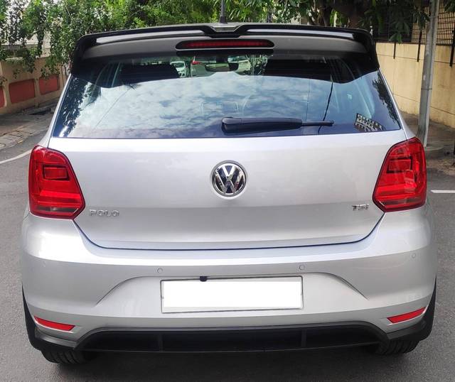 https://images10.gaadi.com/usedcar_image/4577465/original/processed_a44d529f911476c6a73c7d643b1c3bc6.jpg?imwidth=6402