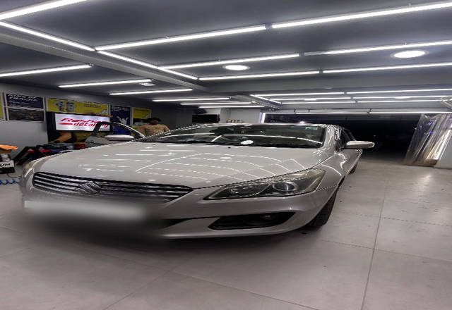 https://images10.gaadi.com/usedcar_image/4577474/original/ece79cb1-2438-4081-92a0-fde2c639bc54.?imwidth=6402