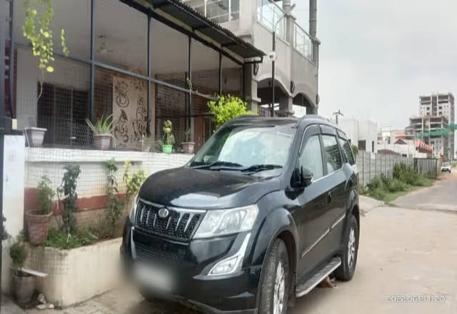 https://images10.gaadi.com/usedcar_image/4577507/original/3202f4ef-c109-41dc-aafd-ec4389e5e1c4.?imwidth=6402