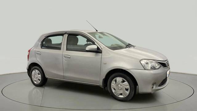 https://images10.gaadi.com/usedcar_image/4577513/original/fe30a98b10cd5de1b7a5fea38b08dc45.jpg?imwidth=6400