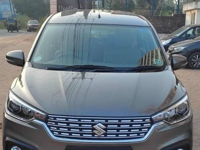 https://images10.gaadi.com/usedcar_image/4577526/original/processed_93bb24545d39574918b500c3acbc81df.jpeg?imwidth=6400