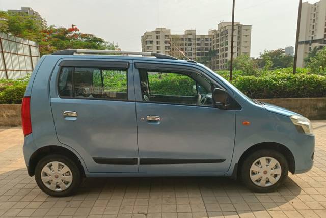https://images10.gaadi.com/usedcar_image/4577529/original/cd21264086a4a0698d4110abcc1ff76b.jpg?imwidth=6401