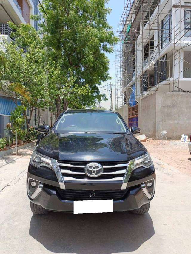 https://images10.gaadi.com/usedcar_image/4577535/original/processed_f3e1a1f94766b034c85571ffe1f6f2b8.jpg?imwidth=6400