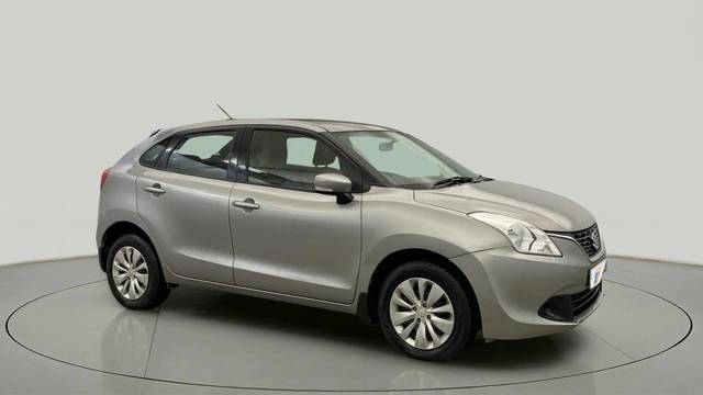 https://images10.gaadi.com/usedcar_image/4577580/original/0d333efabeae6687599a2077193ece81.jpg?imwidth=6400