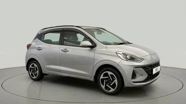 https://images10.gaadi.com/usedcar_image/4577628/original/a354045c07fba41710c6b6843cd97e24.jpg?imwidth=6400