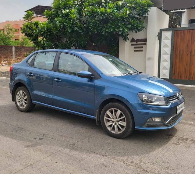 https://images10.gaadi.com/usedcar_image/4577634/original/processed_374ff9b56eda16303f2096f7f77b8038.jpg?imwidth=6400