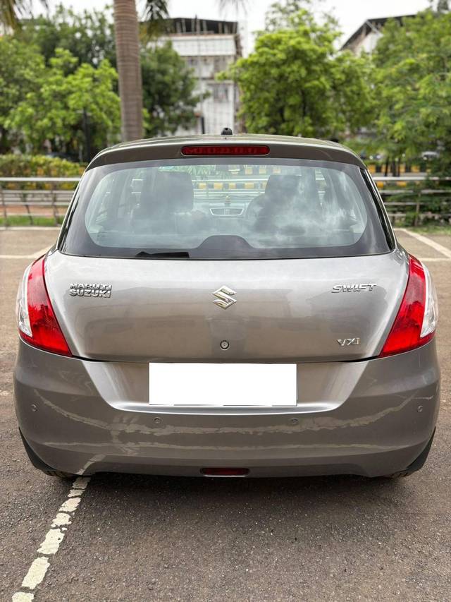https://images10.gaadi.com/usedcar_image/4577655/original/processed_1e5e78da34c0cb7633dd4fe7ad5cf1cf.jpg?imwidth=6402