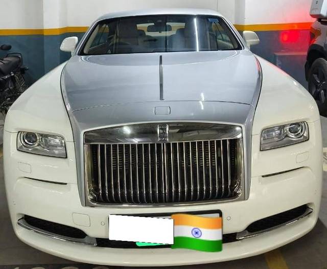https://images10.gaadi.com/usedcar_image/4577669/original/processed_8c5ec590abe9c953e12d16be00f4fce4.jpg?imwidth=6402