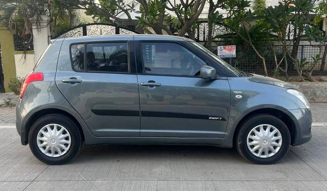 https://images10.gaadi.com/usedcar_image/4577670/original/processed_c587afa8f6159fa1215d752c6f72bdac.jpg?imwidth=6401
