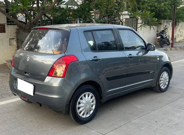 https://images10.gaadi.com/usedcar_image/4577670/original/processed_da51e0b30854a5fd23711bc03584ead9.jpg?imwidth=6402