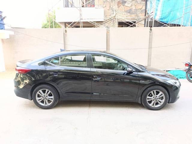 https://images10.gaadi.com/usedcar_image/4577681/original/processed_46fbb3a0013395dc8c2b7a76707212f7.jpg?imwidth=6401