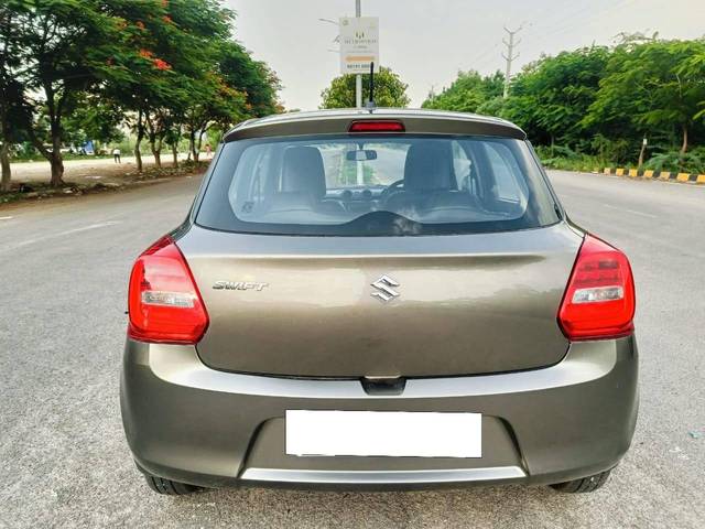 https://images10.gaadi.com/usedcar_image/4577706/original/processed_65da8f68948b079b0977ea9a124399fd.jpg?imwidth=6402