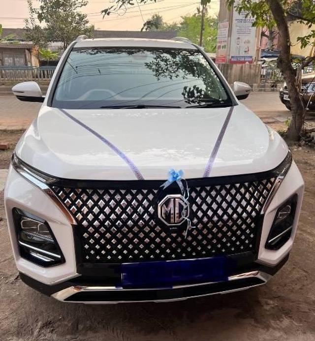 https://images10.gaadi.com/usedcar_image/4577734/original/processed_0fcd5b2b-64ce-4b44-a63e-76174bdfebe4.jpeg?imwidth=6400