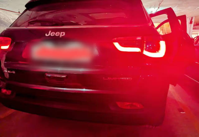 https://images10.gaadi.com/usedcar_image/4577757/original/b49f4cb3-27e6-4964-8fa9-1bdd8a87708f.?imwidth=6401