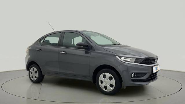 https://images10.gaadi.com/usedcar_image/4577759/original/002ce4b7829b93f539608f36ac6e3c7a.jpg?imwidth=6400