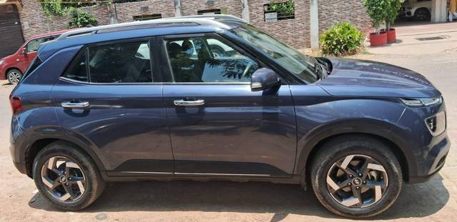 https://images10.gaadi.com/usedcar_image/4577767/original/1c4eec91fadd5d16a66f4c2020ae5a8e.jpg?imwidth=6401