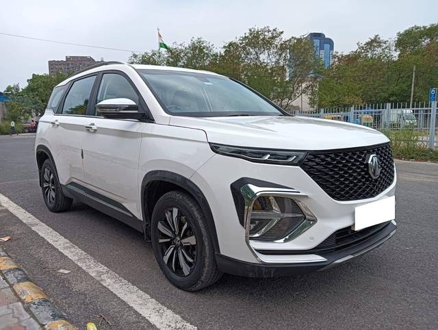 https://images10.gaadi.com/usedcar_image/4577774/original/processed_773651025f0b9eb98be44091d840f91b.jpg?imwidth=6400