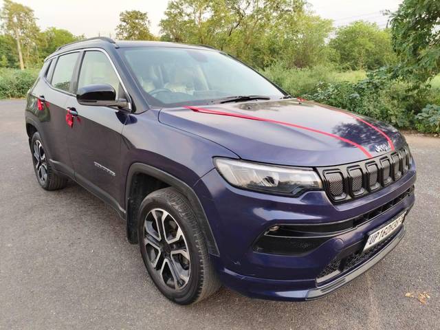 https://images10.gaadi.com/usedcar_image/4577780/original/processed_3ff1cbf0ca9d0897968ed734df1d0c22.jpg?imwidth=6400