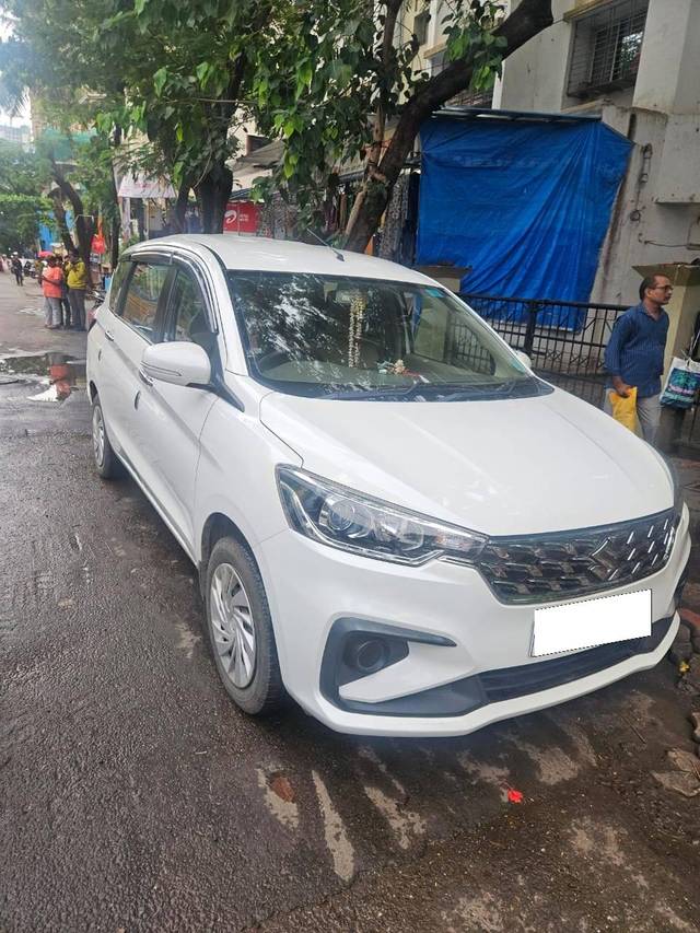 https://images10.gaadi.com/usedcar_image/4577796/original/processed_7fc6b0c0bfc0c50ce285c3be1450f1c7.jpg?imwidth=6400