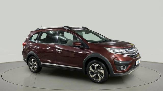 https://images10.gaadi.com/usedcar_image/4577814/original/9eb4f792140f76d58936875a73961a5a.jpg?imwidth=6400