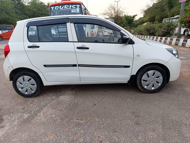 https://images10.gaadi.com/usedcar_image/4577817/original/processed_f125974d204b4dfb6cc5956c9e4c6ca6.jpg?imwidth=6401