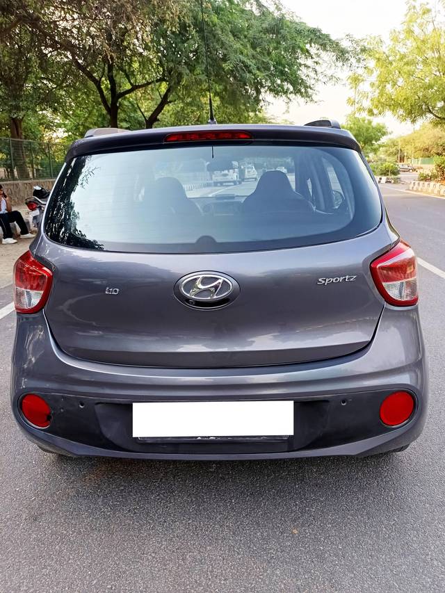 https://images10.gaadi.com/usedcar_image/4577833/original/processed_0d74e05d4dd43d12df628605d90cb93e.jpg?imwidth=6402