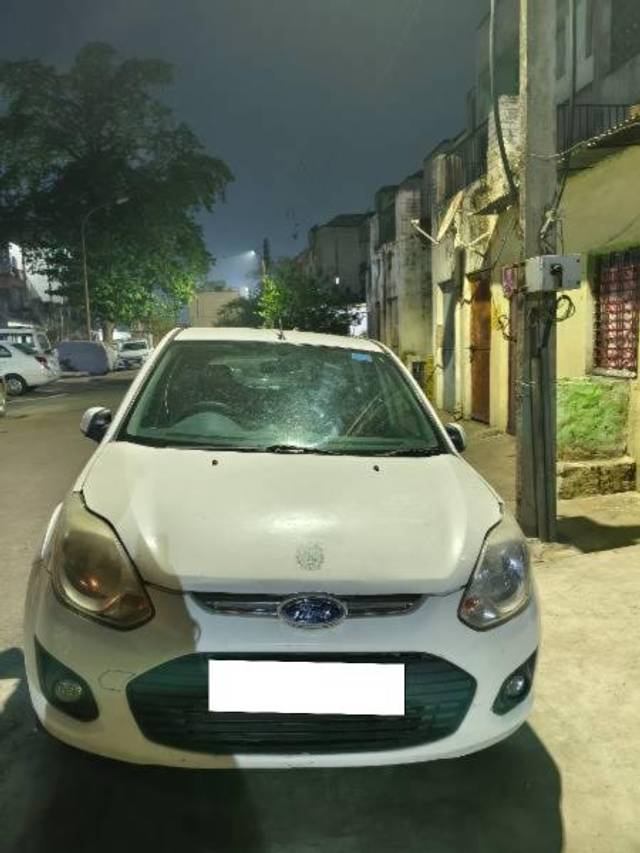 https://images10.gaadi.com/usedcar_image/4577835/original/processed_d85f35ad-8ac1-4c6c-a4ba-d6f4ec7702db.jpg?imwidth=6400