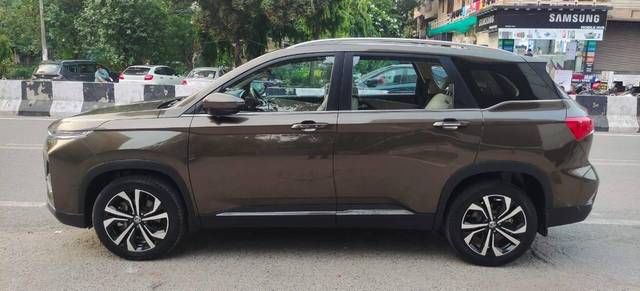 https://images10.gaadi.com/usedcar_image/4577919/original/processed_360f3af5d20b8b8c0095676ef2371e52.jpg?imwidth=6402