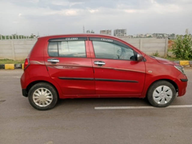 https://images10.gaadi.com/usedcar_image/4577920/original/d6647afb9dbea1b1d2942e9178382005.jpg?imwidth=6401