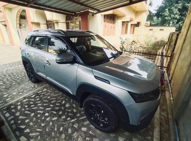 https://images10.gaadi.com/usedcar_image/4577925/original/processed_3a72fdd5-02fe-4e2d-a880-6e3660884d51.jpeg?imwidth=6400