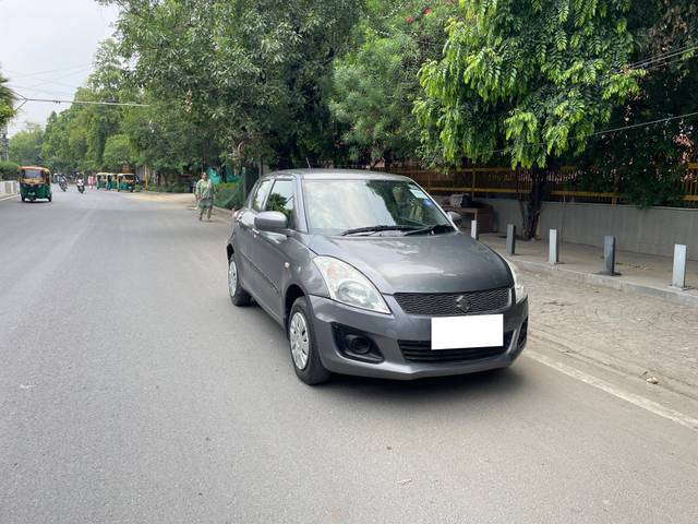 https://images10.gaadi.com/usedcar_image/4577928/original/processed_04c23aee4c3242b4d7b623efcc76ff6b.jpg?imwidth=6400