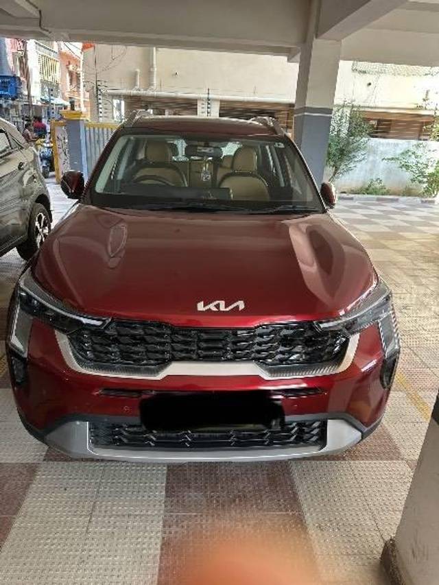 https://images10.gaadi.com/usedcar_image/4577942/original/processed_8e161b98-f49b-4731-9ff5-2f26184309f9.jpeg?imwidth=6400