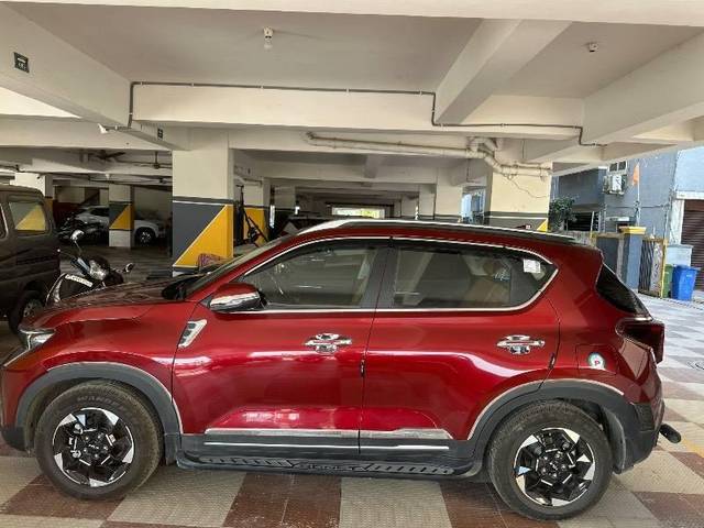 https://images10.gaadi.com/usedcar_image/4577942/original/processed_dfcdd8b6-588f-4172-9f03-6813fa8834bc.jpeg?imwidth=6402