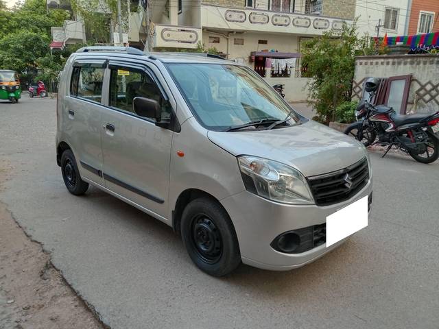 https://images10.gaadi.com/usedcar_image/4577943/original/processed_a9ab6d60b81e1017826d60efe0d0863c.jpg?imwidth=6400