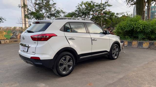 https://images10.gaadi.com/usedcar_image/4577951/original/processed_8b2b58ac1f5d2adb5ece545f920dfc03.jpg?imwidth=6402