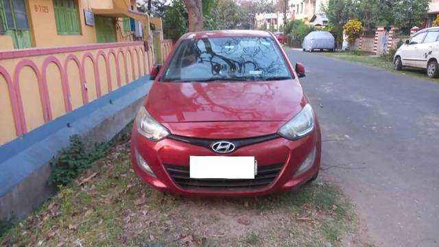 https://images10.gaadi.com/usedcar_image/4577964/original/processed_76692804-97c6-4091-8c0e-26fc55cc499f.jpg?imwidth=6402
