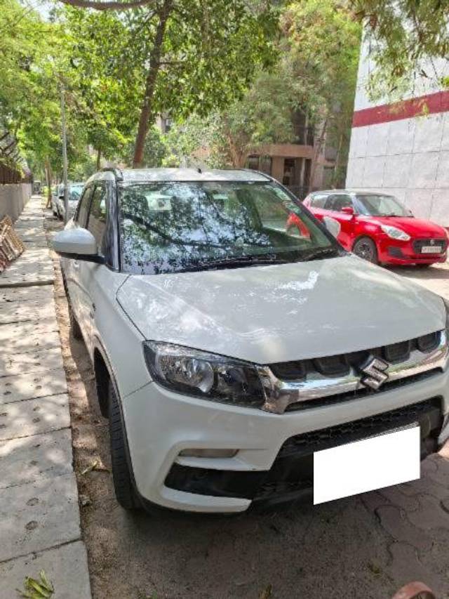 https://images10.gaadi.com/usedcar_image/4578011/original/processed_02f2f45c-b8cf-459e-b088-cea0b59be3b3.jpg?imwidth=6400