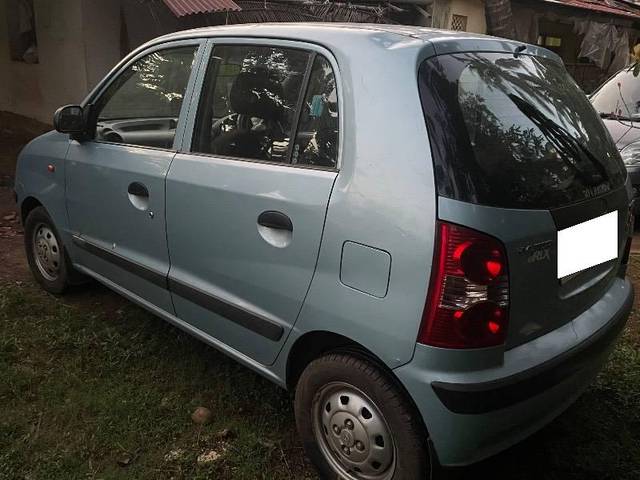 https://images10.gaadi.com/usedcar_image/4578045/original/processed_d92e4240-2984-4683-a6d0-f75c030f1ff0.jpeg?imwidth=6401