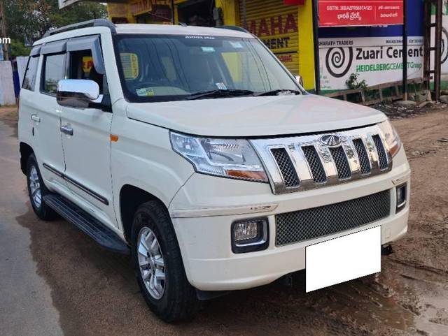 https://images10.gaadi.com/usedcar_image/4578049/original/processed_97664338-a2c8-4d52-9508-952dd97a5c96.jpg?imwidth=6400