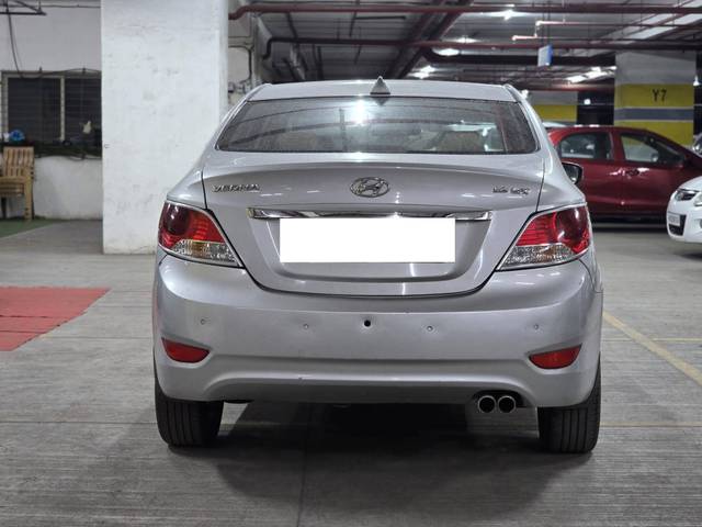 https://images10.gaadi.com/usedcar_image/4578121/original/processed_4ba84b82c35b8a235510ab12d5d280ba.jpg?imwidth=6401