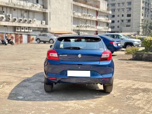 https://images10.gaadi.com/usedcar_image/4578187/original/processed_b75ace8c678119499c22bf4fb71fca62.jpg?imwidth=6402