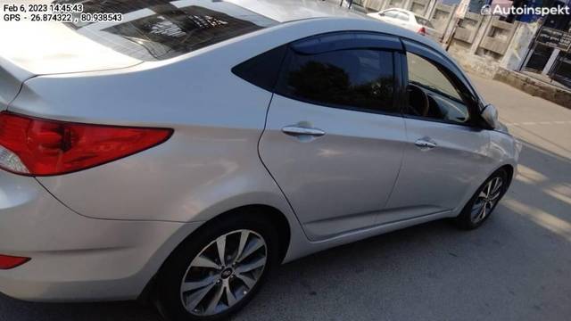https://images10.gaadi.com/usedcar_image/4578196/original/processed_a28d9edc-fcf9-4e8a-b003-7cefee809976.jpg?imwidth=6400
