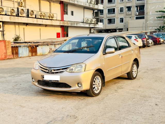 https://images10.gaadi.com/usedcar_image/4578197/original/processed_7d931cd5bdad506133259c4aba30c168.jpg?imwidth=6400