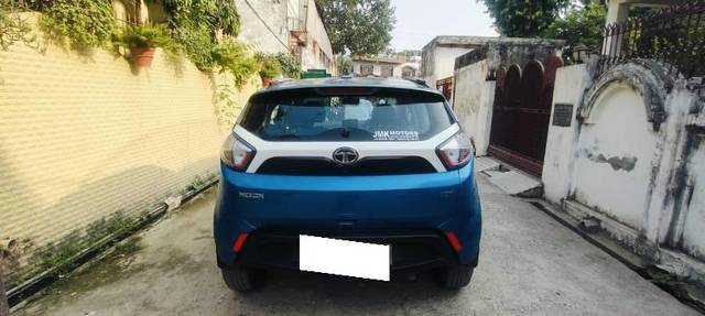 https://images10.gaadi.com/usedcar_image/4578345/original/processed_a03e612c-2cc3-4c96-b1ea-90981dd4e7b0.jpg?imwidth=6401