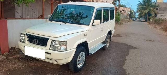 https://images10.gaadi.com/usedcar_image/4578496/original/processed_ee75cfce-cdc4-4044-ba6a-dc6502222090.jpg?imwidth=6401