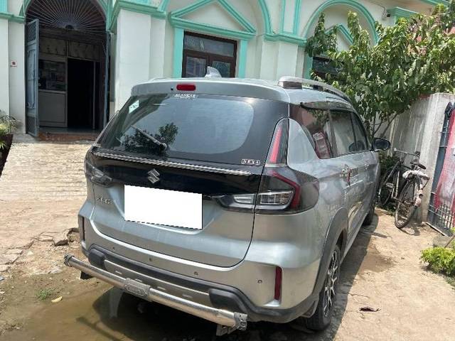 https://images10.gaadi.com/usedcar_image/4578509/original/processed_53fe9dc1-a3e8-453b-937a-ce84d3537600.jpg?imwidth=6402