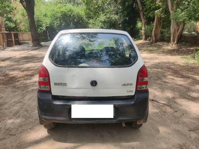 https://images10.gaadi.com/usedcar_image/4578626/original/processed_f536e73b-1eca-4ac2-b234-bf9e30aba029.jpg?imwidth=6401
