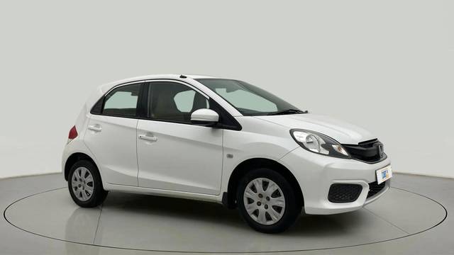 https://images10.gaadi.com/usedcar_image/4578627/original/0f9524dd181ac2dc703f342201a95367.jpg?imwidth=6400